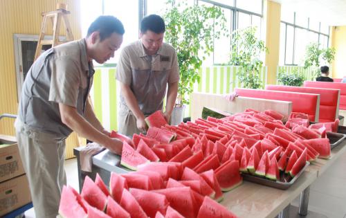 抗高溫，送清涼！